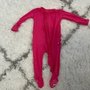 Posh Peanut pajama - 0-3 month